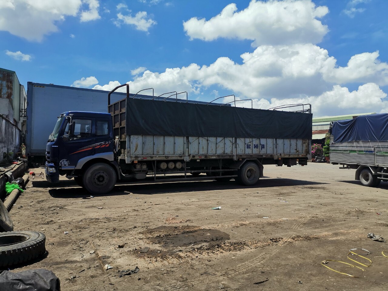 Vận tải xe tải từ 2 - 10 tấn